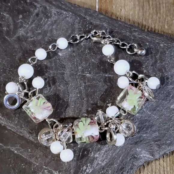 Vintage Murano Glass Beads White Silver Baubles Charm Bracelet Style C - Picture 1 of 5